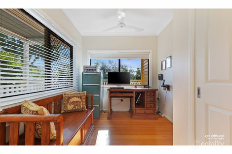 Property photo of 356 Quay Street Depot Hill QLD 4700