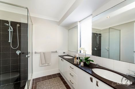 Property photo of 7 Seaview Place Wannanup WA 6210