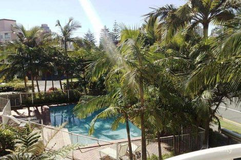 Property photo of 8/140 Surf Parade Broadbeach QLD 4218