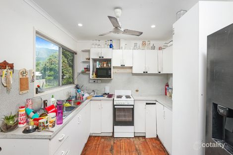 Property photo of 5 Moana Close Woree QLD 4868