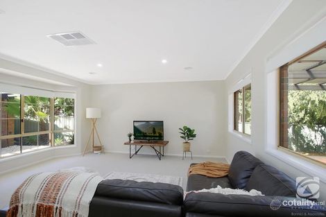 Property photo of 44 Falcon Circuit West Wodonga VIC 3690