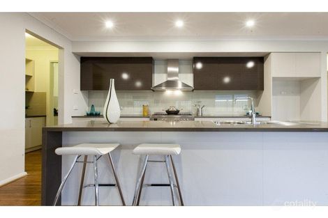 Property photo of 4 Mildura Way Werribee VIC 3030
