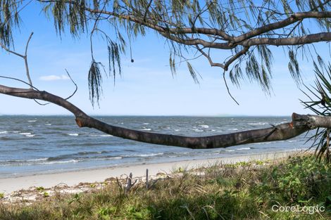 Property photo of 76 Bayside Drive Beachmere QLD 4510