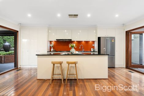 Property photo of 2 Inez Court Doncaster VIC 3108