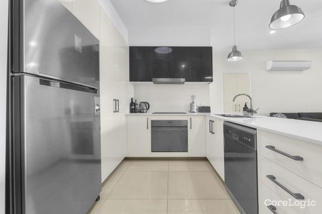 Property photo of 401/625 Wynnum Road Morningside QLD 4170