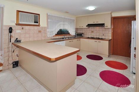 Property photo of 18 Gabrielle Crescent Gladstone Park VIC 3043