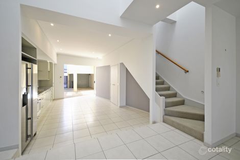 Property photo of 6 Lader Terrace Varsity Lakes QLD 4227