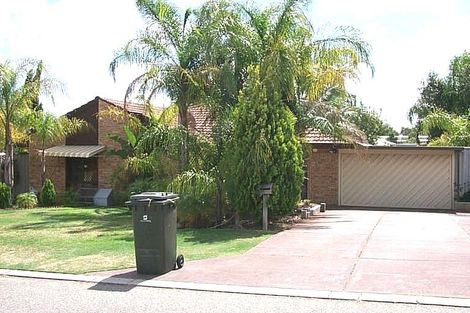 Property photo of 21 Oakleaf Circle Mirrabooka WA 6061