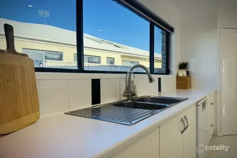 Property photo of 52 Lambert Drive Moranbah QLD 4744
