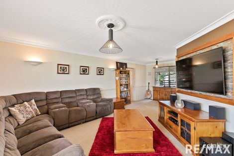 Property photo of 14 Mackay Drive Kawungan QLD 4655