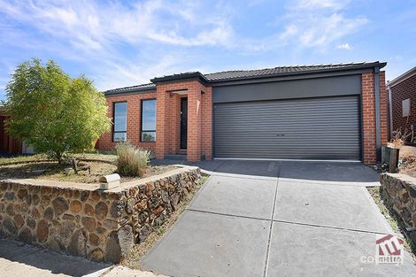 13 Waugh St, Sunbury, VIC 3429