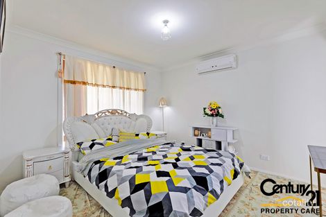 Property photo of 15 Webb Place Minto NSW 2566