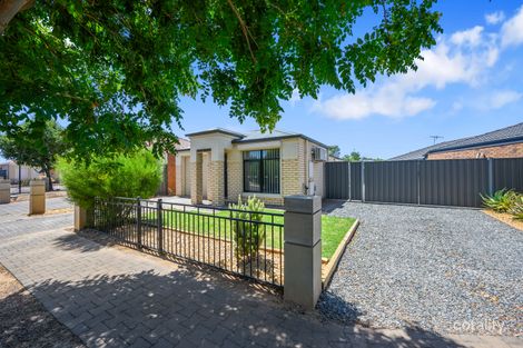 Property photo of 32 St Lawrence Avenue Andrews Farm SA 5114