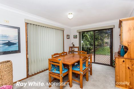Property photo of 15 Lakeside Close Bonnells Bay NSW 2264