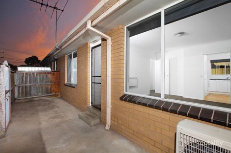 2/2 Woolton Ave, Thornbury, VIC 3071