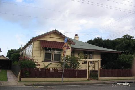 17 Roe St, Mayfield, NSW 2304