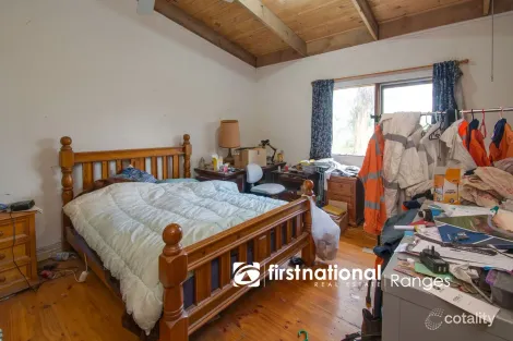 Property photo of 2 Eveline Road Selby VIC 3159