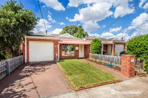 1/10 Connel Dr, Melton South, VIC 3338