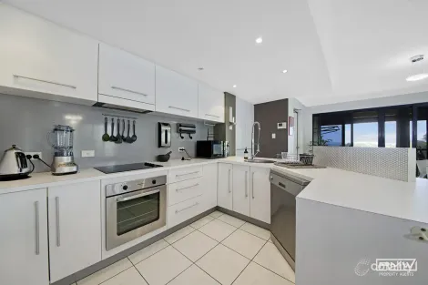 Property photo of 4/203 Matthew Flinders Drive Lammermoor QLD 4703