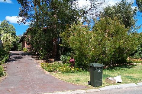 16 Luccombe Way, Karrinyup, WA 6018