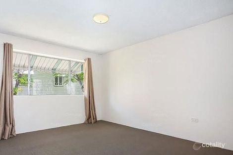Property photo of 2/34 Main Avenue Wilston QLD 4051