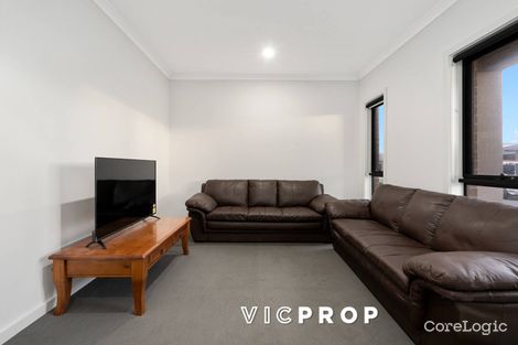 Property photo of 19 Travel Avenue Tarneit VIC 3029