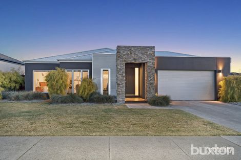 1903 Sturt St, Alfredton, VIC 3350