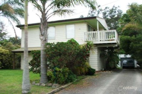 Property photo of 12 Beachview Avenue Berrara NSW 2540