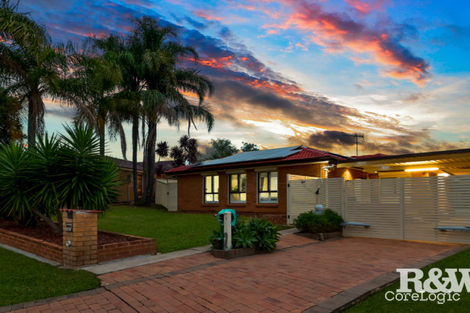 Property photo of 17 Fleece Close St Clair NSW 2759