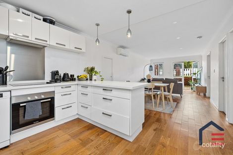 Property photo of 2/22 Tenth Avenue Maylands WA 6051