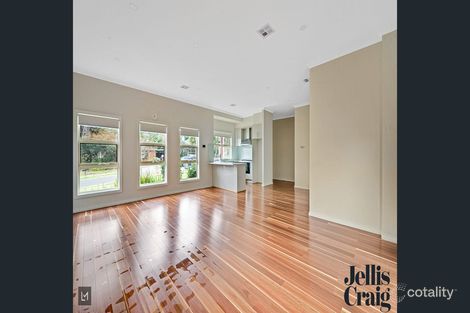 Property photo of 1/5 Kingsley Grove Mount Waverley VIC 3149
