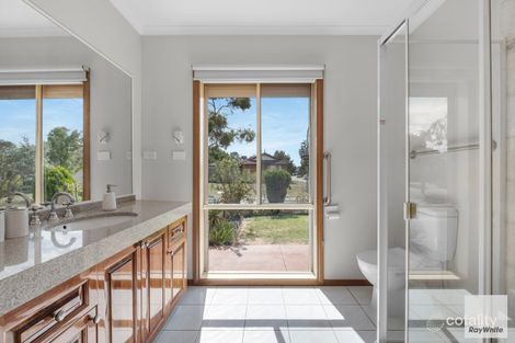 Property photo of 87 Stagecoach Crescent Sydenham VIC 3037