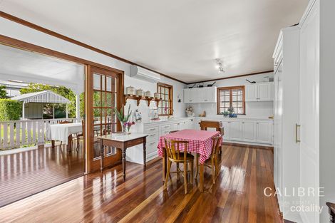 Property photo of 11 Wahroonga Road Ashgrove QLD 4060