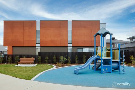 4/2 Walter St, Hadfield, VIC 3046