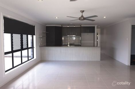 Property photo of 6 Marloo Drive Tannum Sands QLD 4680