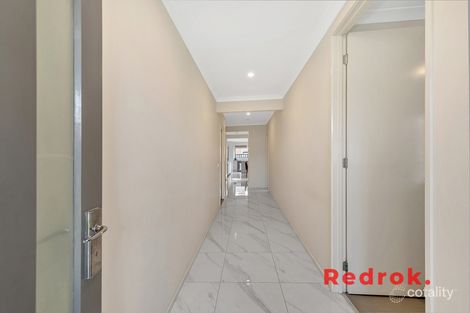 Property photo of 7 Featherwood Crescent Craigieburn VIC 3064