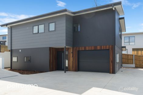 Property photo of 2/30 Estramina Drive Oakdowns TAS 7019