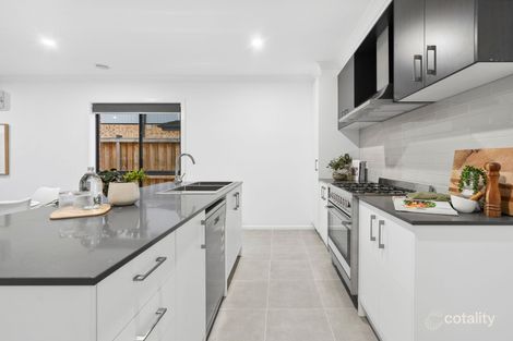 Property photo of 104 Holst Street Armstrong Creek VIC 3217