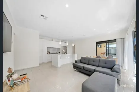 Property photo of 3 Sparkle Vista Dayton WA 6055