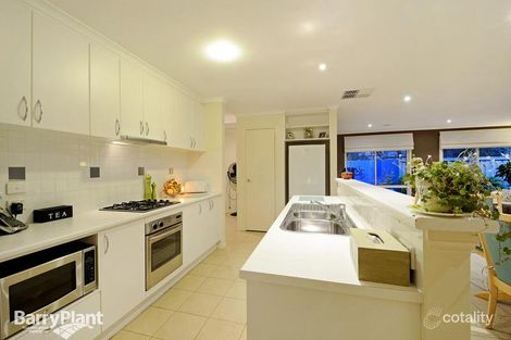 Property photo of 45 Spring Circuit Pakenham VIC 3810