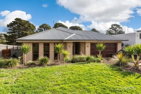 71 Highlander St, Torquay, VIC 3228