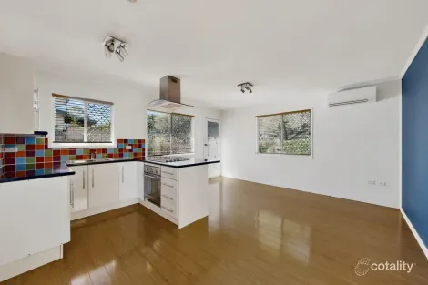 Property photo of 1/8 Korsch Street Kippa-Ring QLD 4021