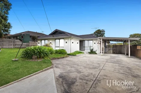 Property photo of 18 Mustang Avenue Narre Warren VIC 3805