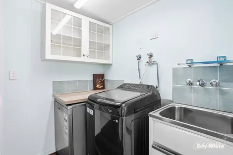 Property photo of 51 Adelaide Park Road Yeppoon QLD 4703