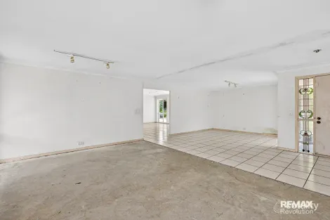 Property photo of 36 Open Drive Arundel QLD 4214