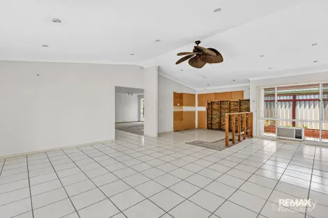 Property photo of 36 Open Drive Arundel QLD 4214