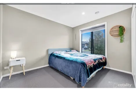 Property photo of 22 Folkestone Road Werribee VIC 3030