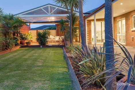 Property photo of 32 Meridian Way Mornington VIC 3931