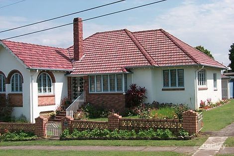 43 Doughty Ave, Holland Park West, QLD 4121