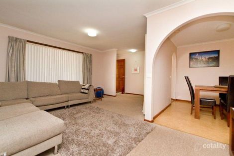 Property photo of 22 Menzies Street West Wodonga VIC 3690